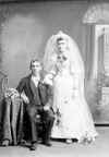 5-047 Grandma and Grandpa Ludwig wedding.jpg (631828 bytes)